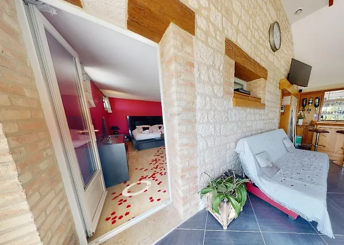 Daire Loft Avec Jacuzzi Et Sauna *